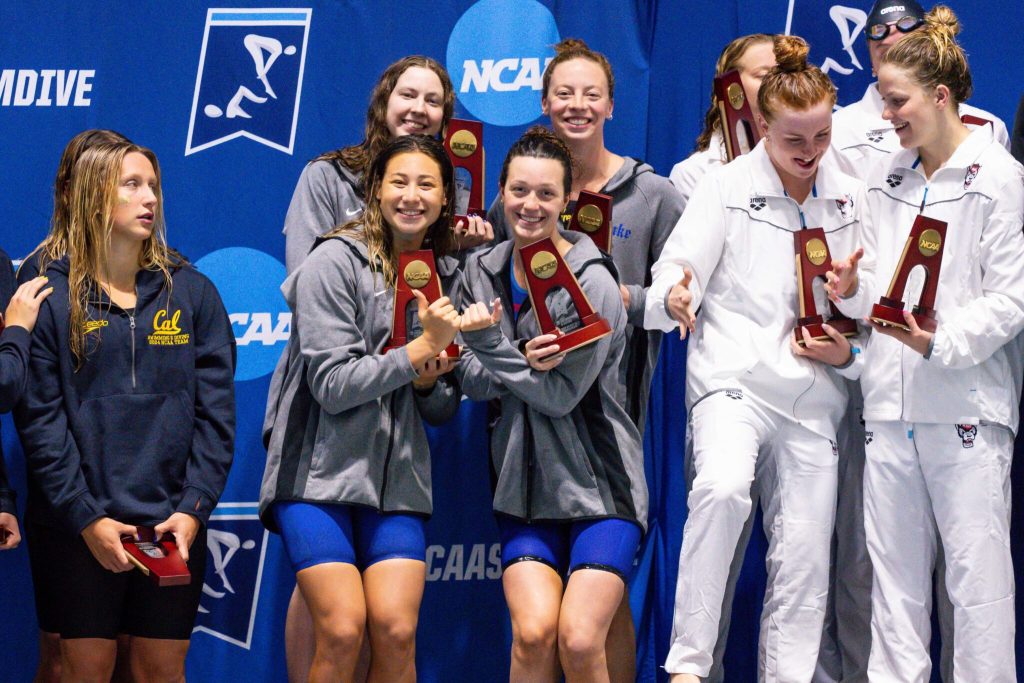 Duke-Womens-400-Medley-Relay-By-Jack-Spitser-DSC07331-scaled.jpg
