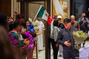 Canelo-Mbilli2.jpg
