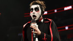 Danhausen-WWE-Raw-mic-July-21.jpg