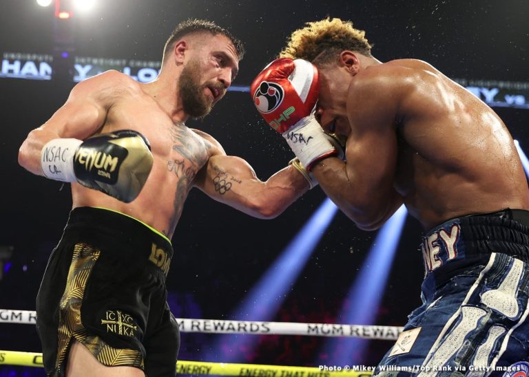 Devin-Haney-vs-Vasiliy-Lomachenko_action19-Boxing-Photos.jpg