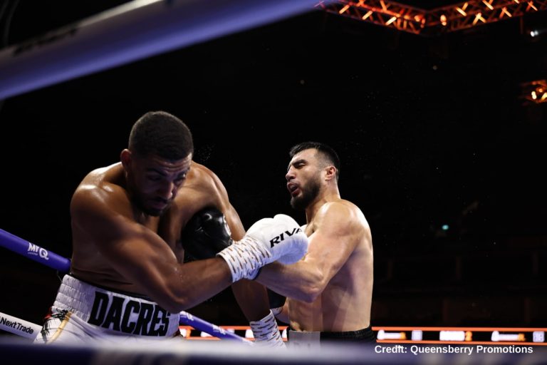 Jalolov-vs-Dacres532.jpg