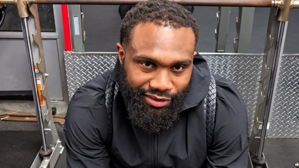 Jaron-Ennis-in-a-boxing-gym.jpg