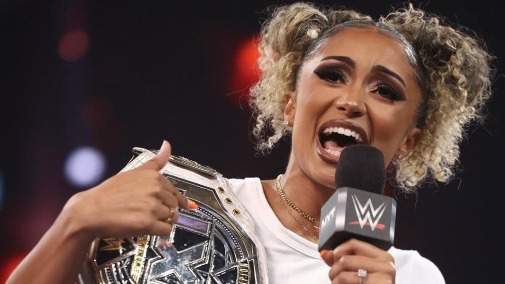 Kelani-Jordan-NXT-Womens-Champion-October-3-c.jpg