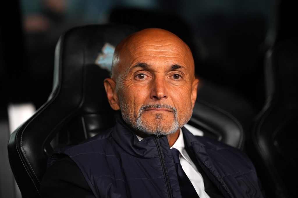 Luciano-Spalletti-bench.jpg