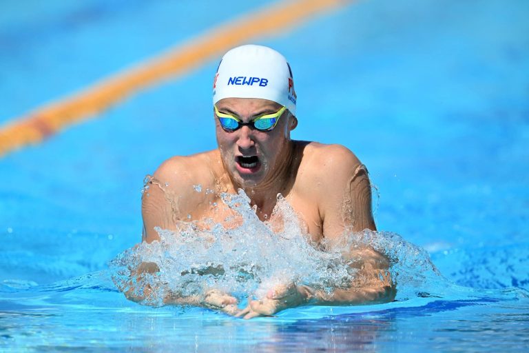 Lukas-Dunn-Swimming-Australia.jpg