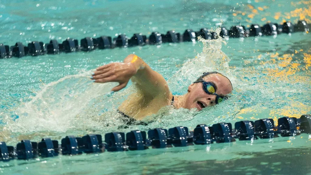 Marisa-White-won-the-500-yard-freestyle-on-Friday-at-CCSU-Photo-by-Jack-Garver.webp.webp