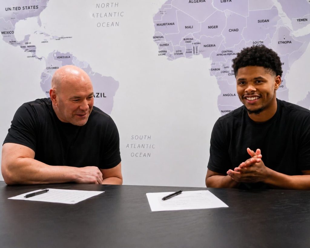 Shakur-signing-with-Zuffa.jpg