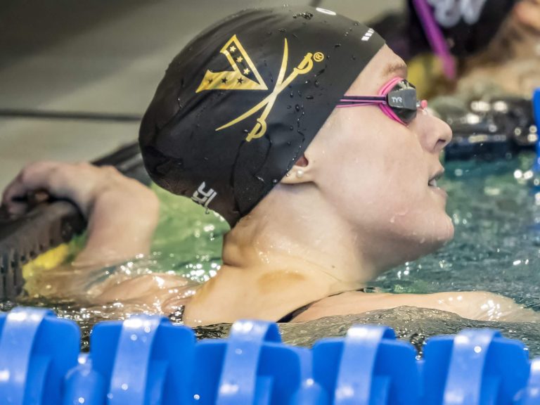 claire-curzan-2026-Womens-NCAA-SD-3096-Edit-scaled.jpg