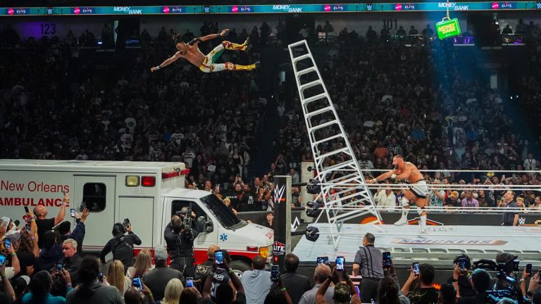 jevon-evans-bron-breakker-wwe-money-in-the-bank-2026-october-12.jpg